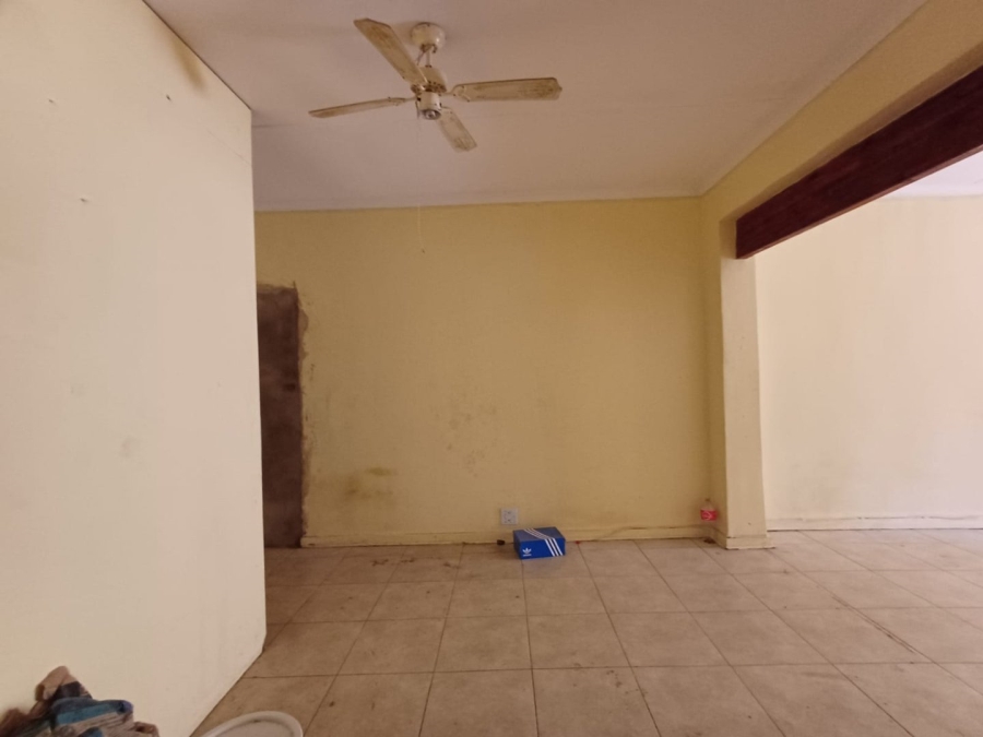 10 Bedroom Property for Sale in Orkney North West